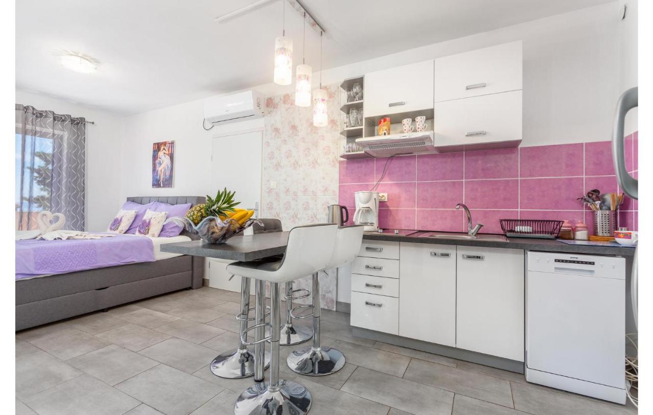 Beautiful Apartment In Stara Baska With Wifi Dış mekan fotoğraf